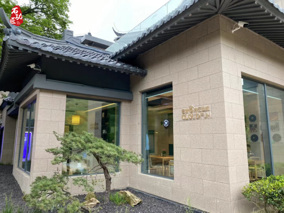 国产麻豆放荡AV剧情演绎